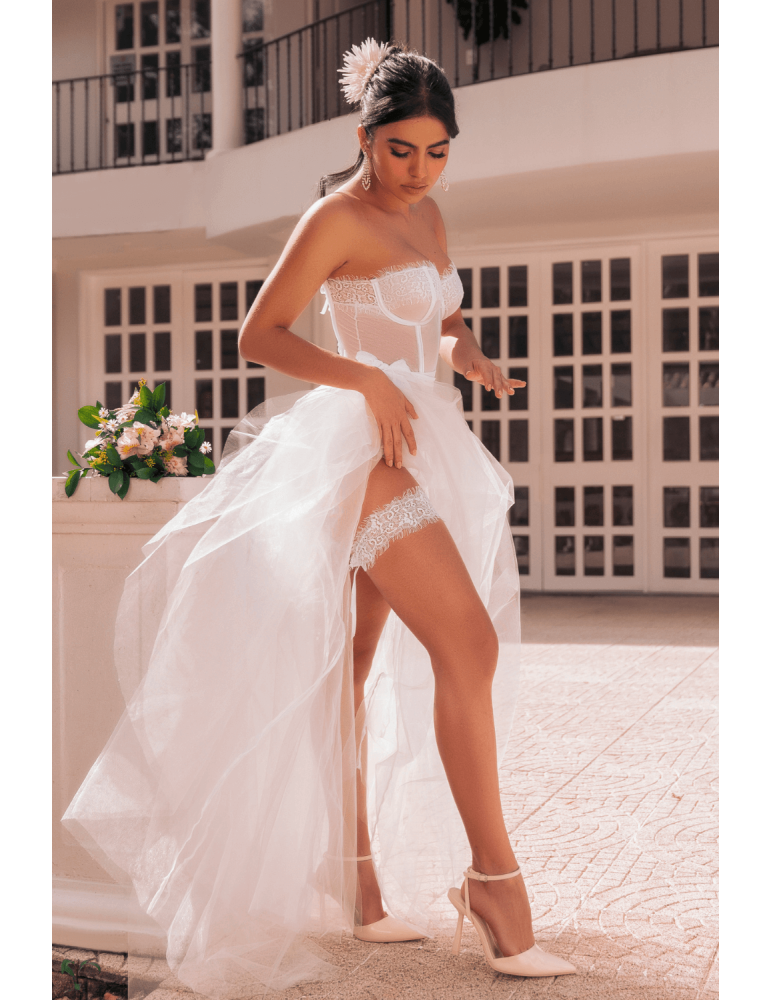 Ensemble 4 pièces blanc, bustier, string et 2 jarretières - MAL8933WHT