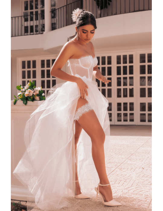 Ensemble 4 pièces blanc, bustier, string et 2 jarretières - MAL8933WHT