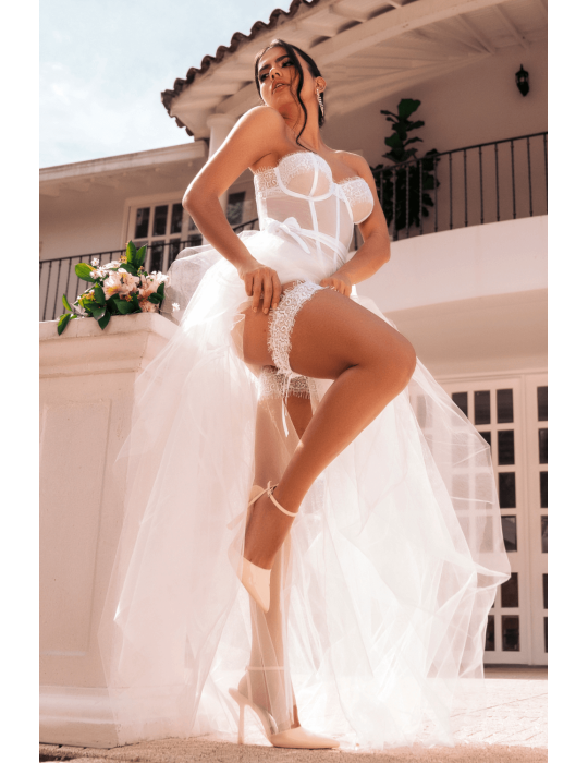 Ensemble 4 pièces blanc, bustier, string et 2 jarretières - MAL8933WHT