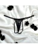 String noir en dentelle avec bijou et chaîne dorée - PM06G-BBLK