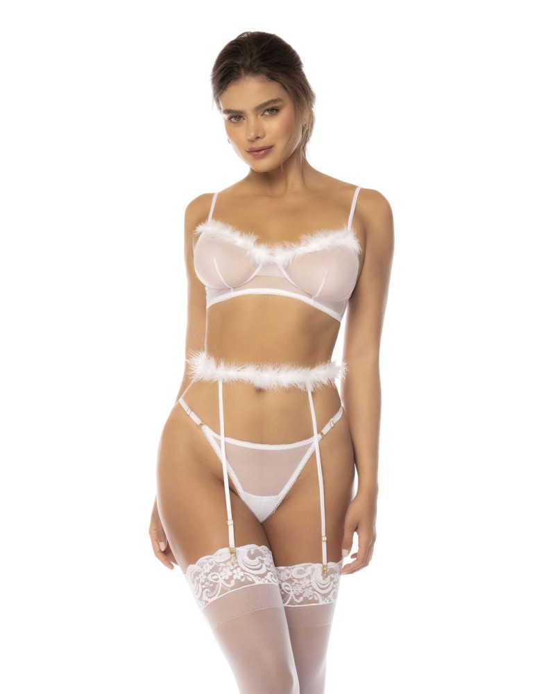 Ensemble 3 pièces blanc Emmie, soutien gorge, porte jarretelles avec fausse fourrure et string assorti - MAL8841WHT Ensemble 3 pièces blanc Emmie, soutien gorge, porte jarretelles avec fausse fourrure et string assorti - MAL8841WHT